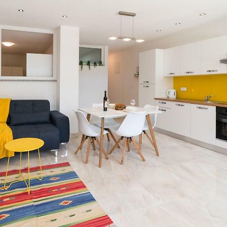 Apartment Arna Крк Екстер'єр фото