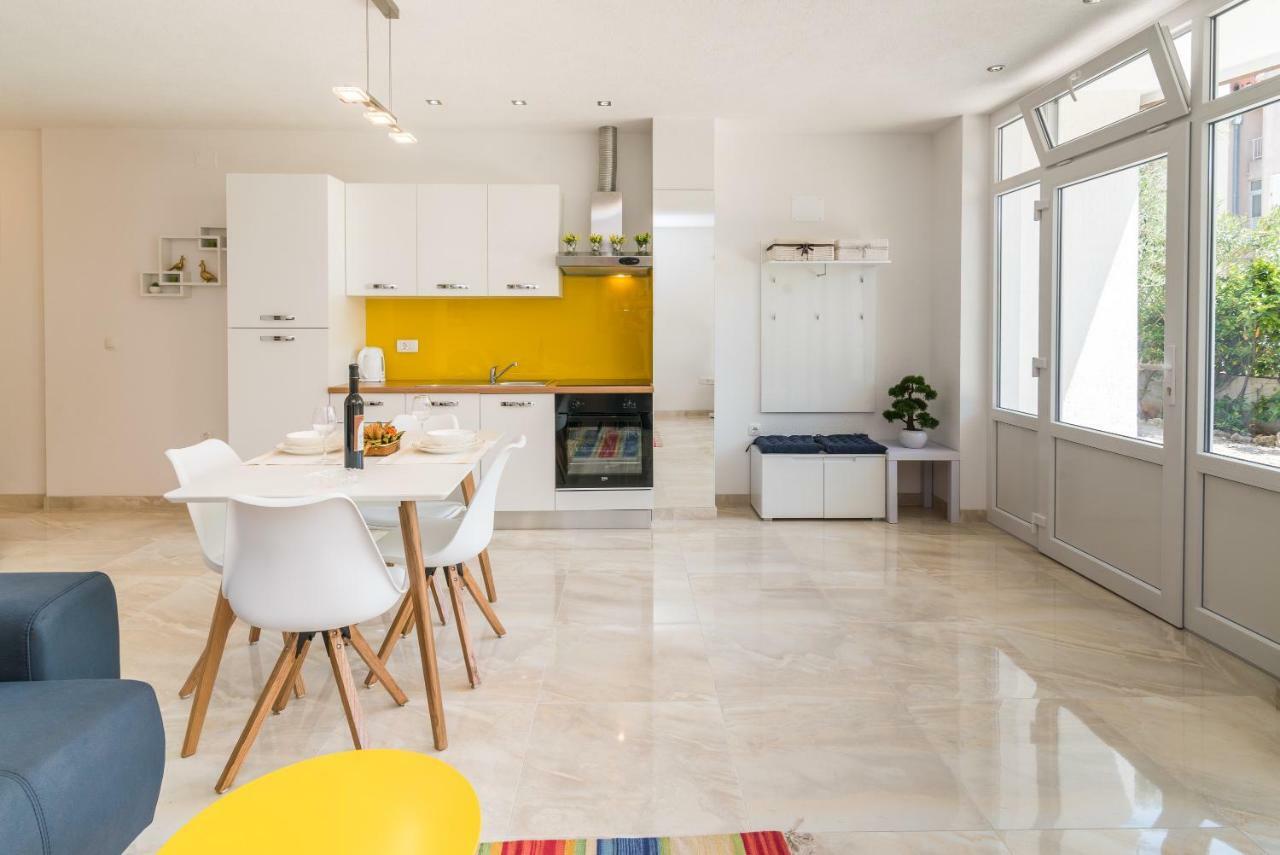 Apartment Arna Крк Екстер'єр фото