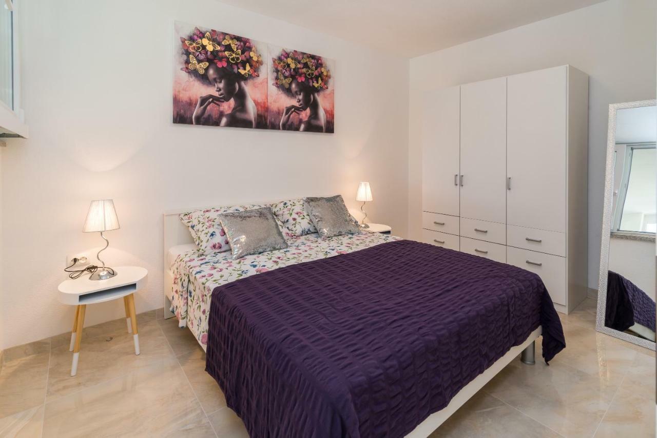 Apartment Arna Крк Екстер'єр фото